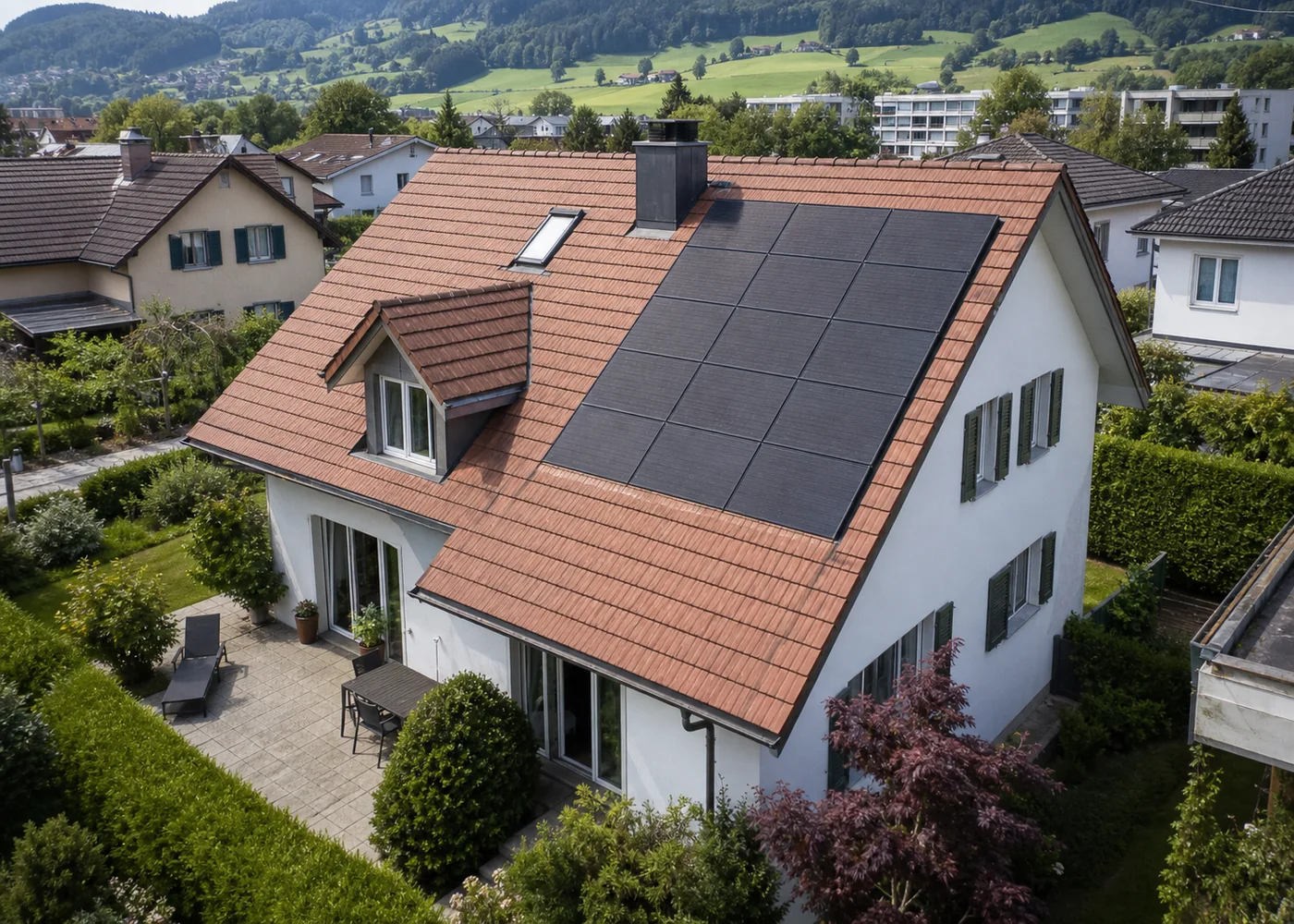 Dachflächen eines Schweizer Solarhauses